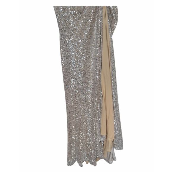Mac Duggal 26598 Evening Gown V-Neck Faux Wrap Nude Silver Sequin Size 10 NWT - Picture 8 of 16